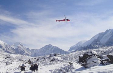 Everest Base Camp Trek Helicopter Return – Himalayan Frozen Adventure